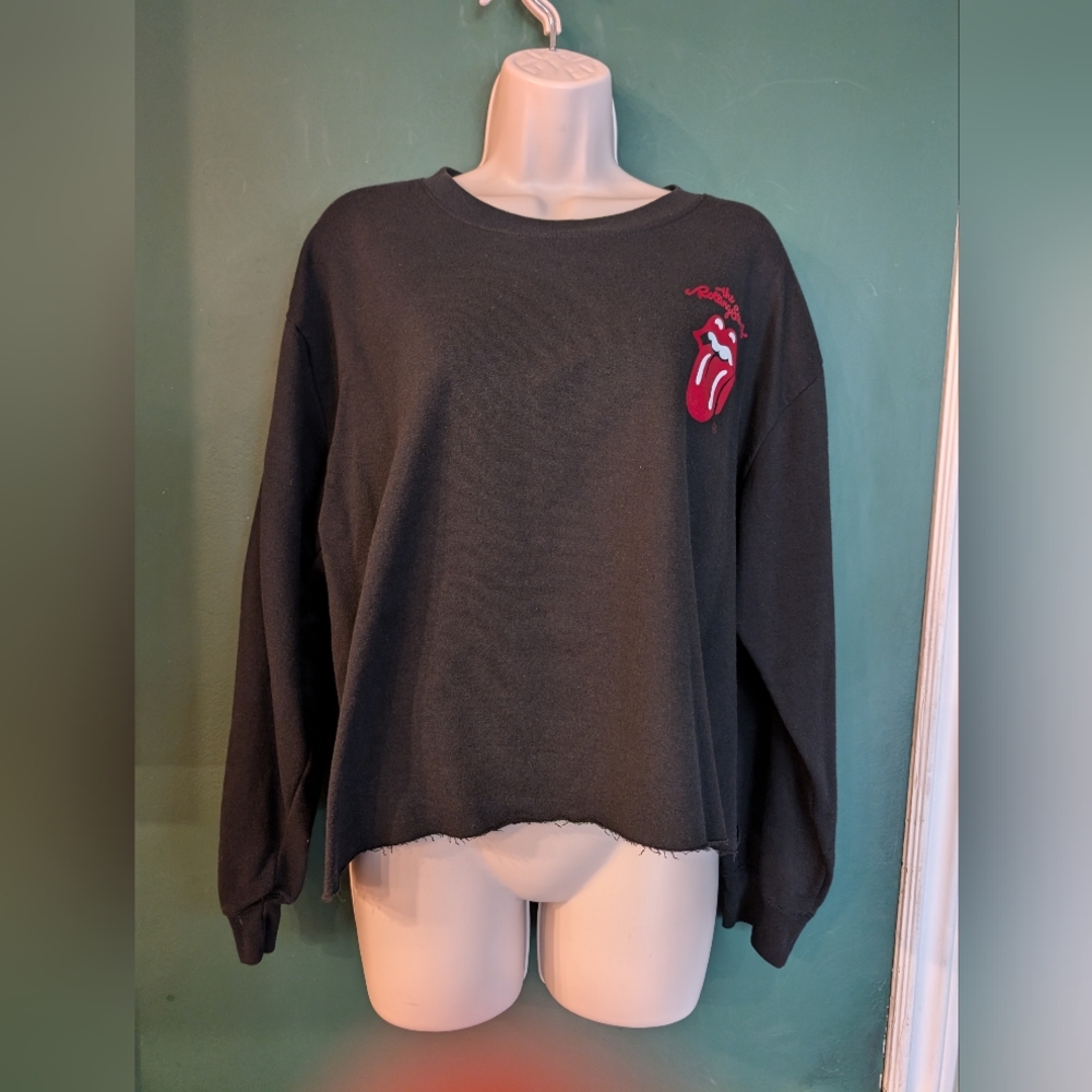Rolling Stones. Black crop crew neck sweatshirt size extra large